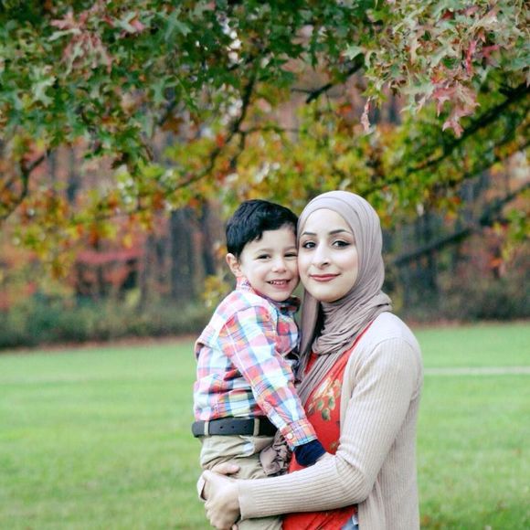 Meet your Posher, Mariam - Picture 1 of 1